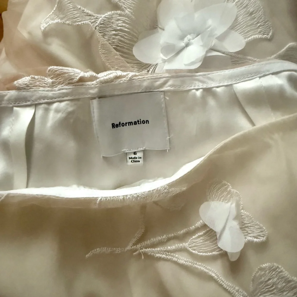 Reformation Gabriella Skirt - Picture 6 of 9